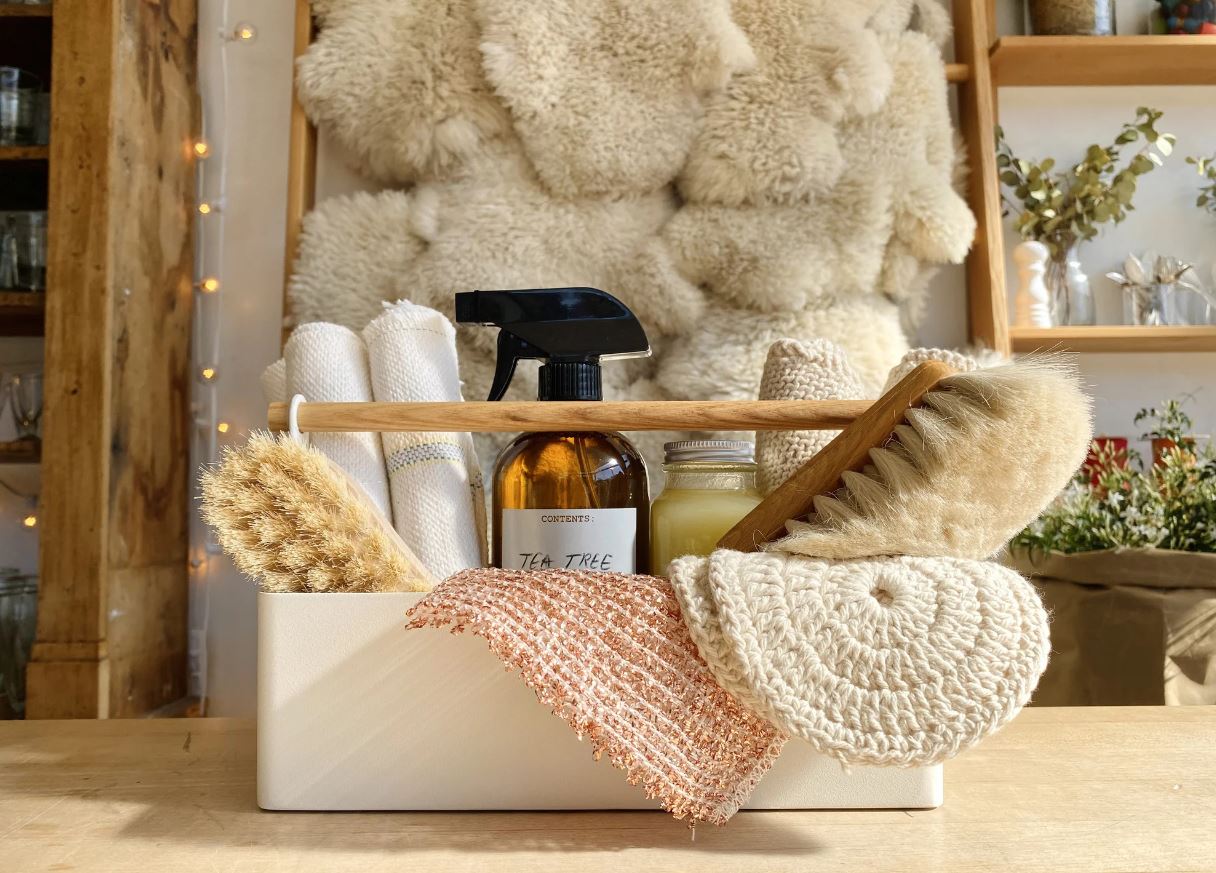 cleaning supply gift basket ideas